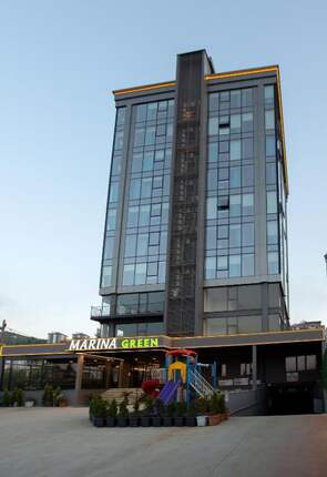 Marina Green Suite 