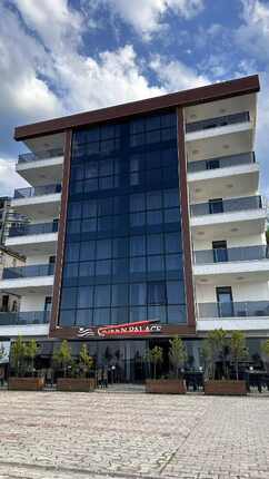QUEEN PALACE HOTEL